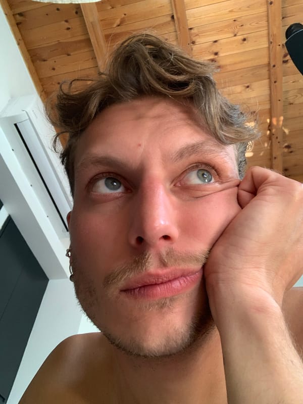 Man observed in domestic morning routine at Tel Aviv residence