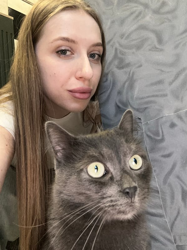 Woman documents morning routine with pets in Chaikovsky, Russia