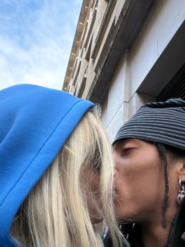 Parisian street life captured in 12-minute afternoon snapshot