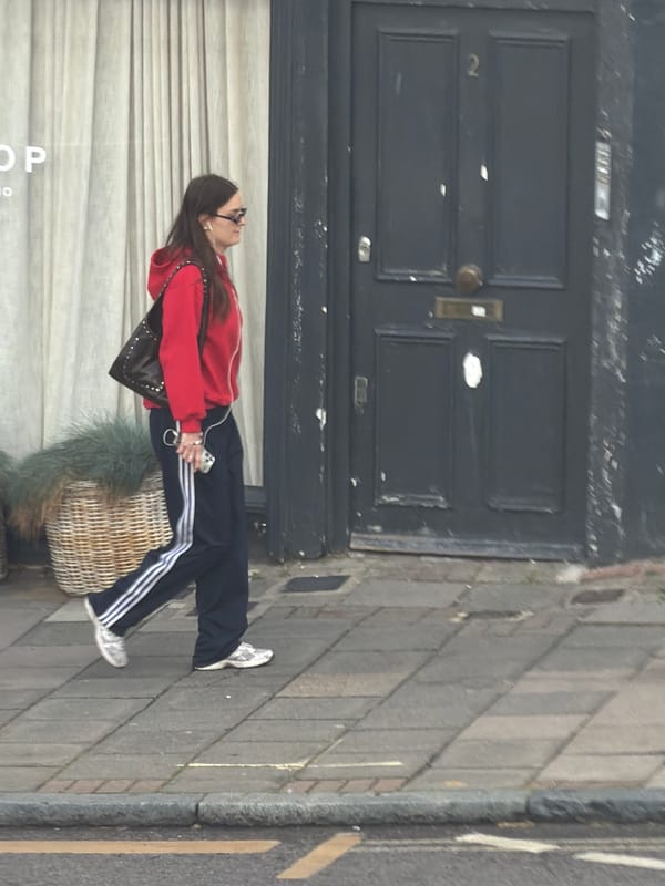 London residents document lunch and street scene Monday afternoon