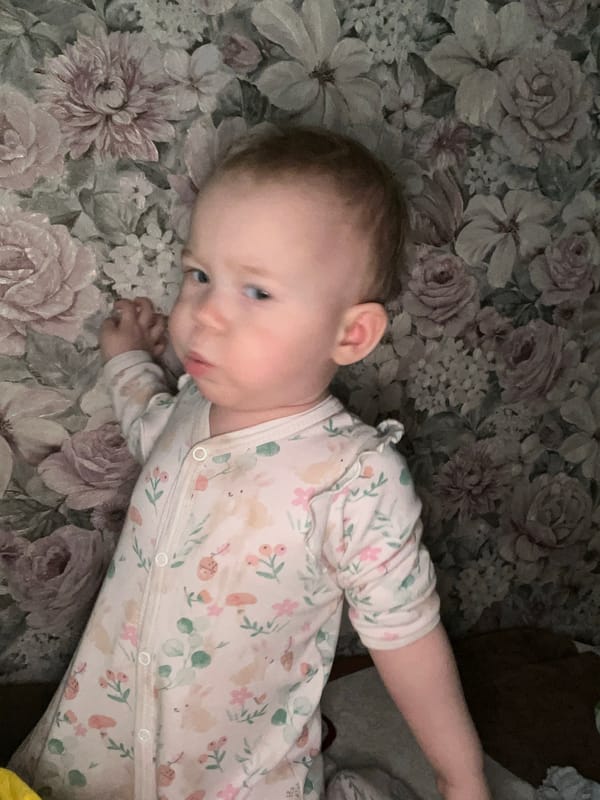 Mother documents early morning moments with baby in Chaikovsky