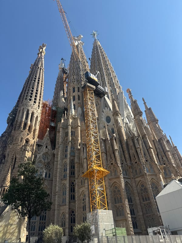Sagrada Família on a clear Barcelona afternoon