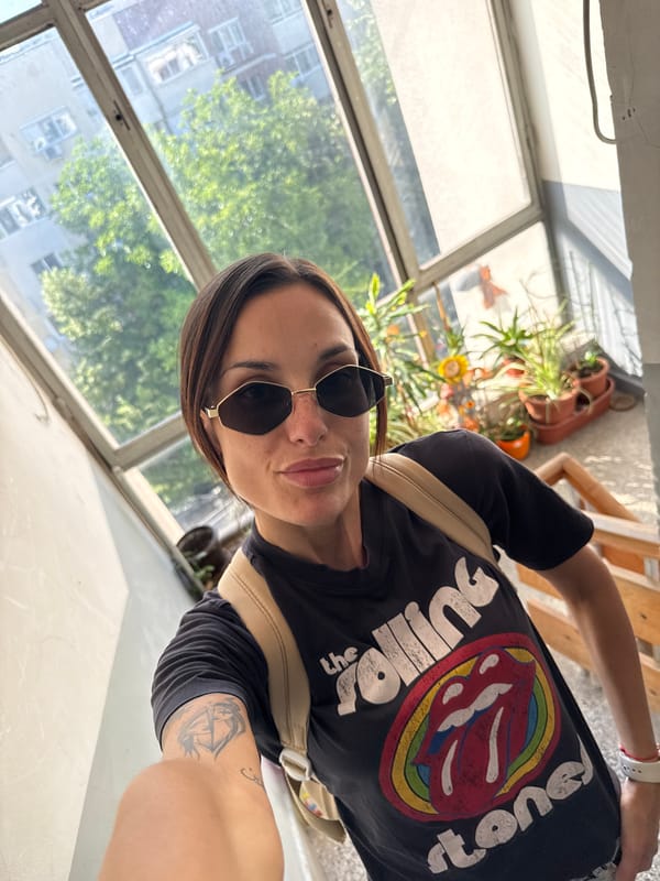 Woman documents casual day in Pleven through selfies and photos