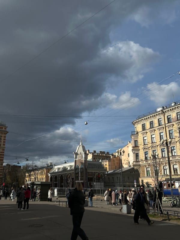 Woman documents afternoon walk through Saint Petersburg streets