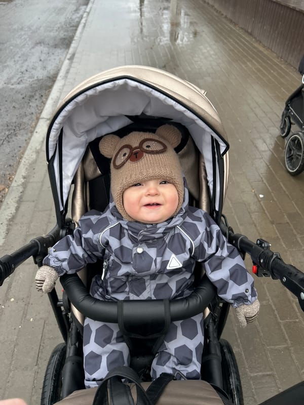 Baby in bear hat spotted in stroller, Chaikovsky Russia