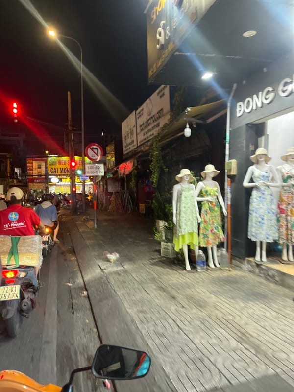 Nighttime traffic halt captured at Thuận An intersection