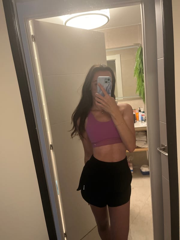 Morning workout selfie session captured in Alicante bathroom