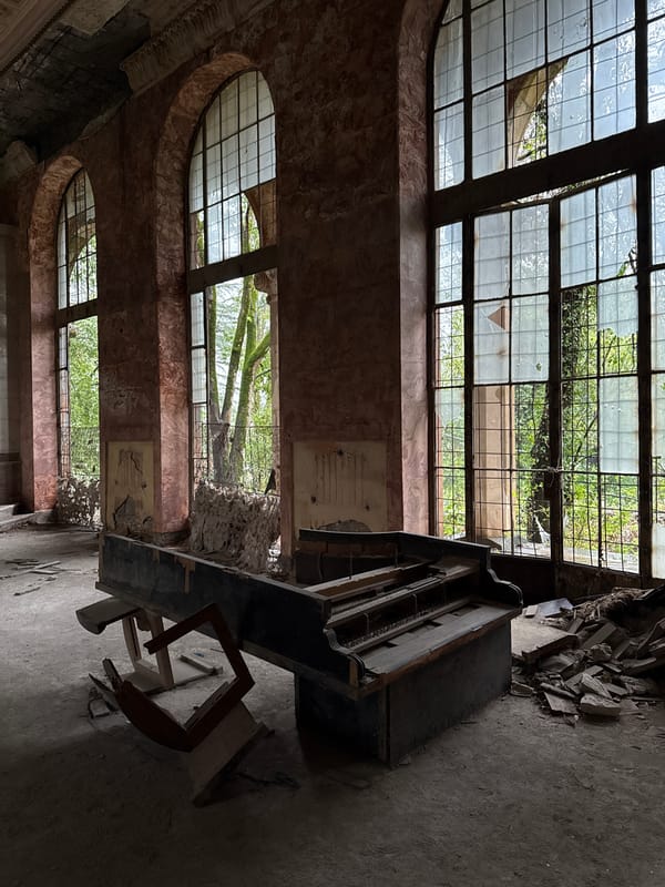Abandoned theater interior documented in Tskaltubo, Georgia