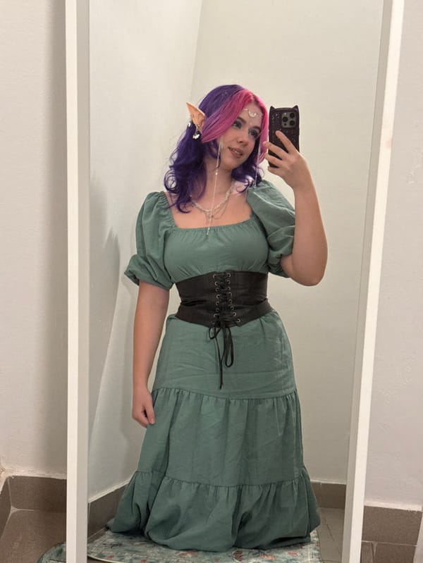 Fantasy cosplayer documents elaborate elf costume session in Zagreb