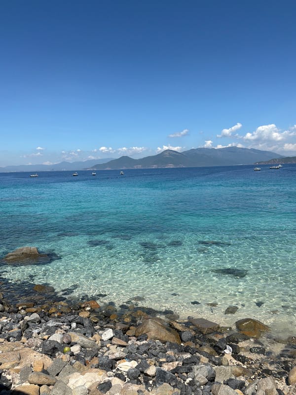 Clear day documented at Nha Trang beaches and pier