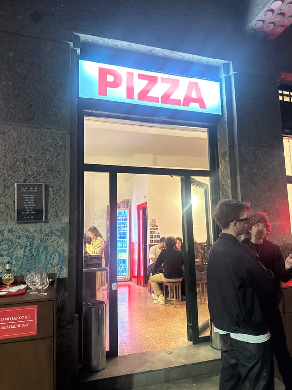 Man spotted outside Pizza Stella pizzeria in Milan