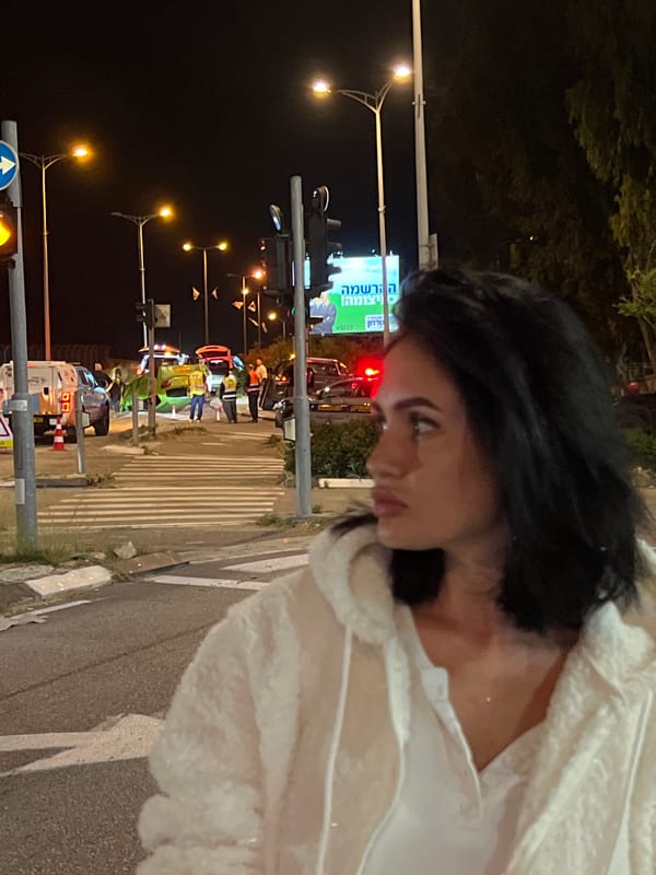 Vehicle overturns at Kiryat Motzkin intersection, emergency responders arrive