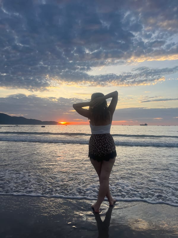 Sunset gathering witnessed at My Khe Beach, Đà Nẵng