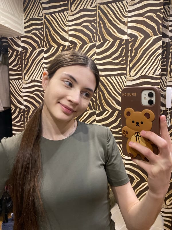 Woman takes morning selfies with Sphynx cat in Votkinsk
