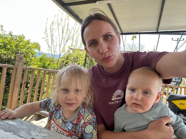 Family visits natural fruit stand in Köyceğiz, Turkey