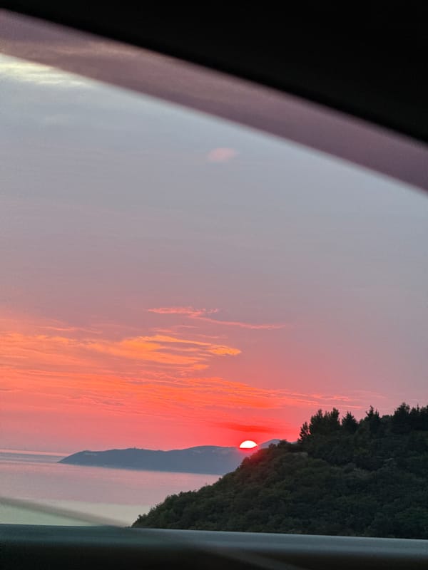 Coastal sunset drive with shoreline stops and offshore views