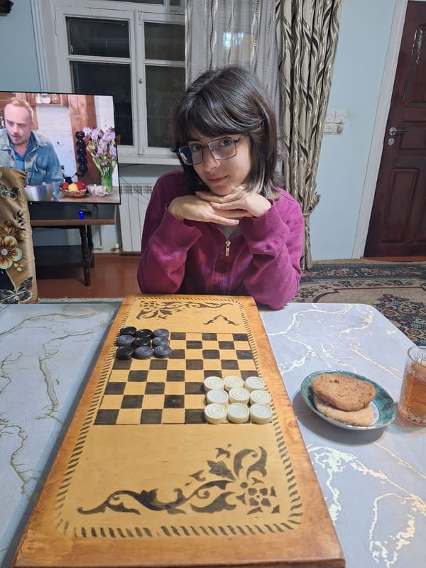 Backgammon, tea, and a quiet evening in Gusar