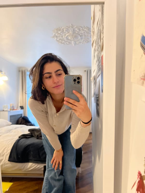 Custom birthday cakes with child's photo prepared in Paris apartment