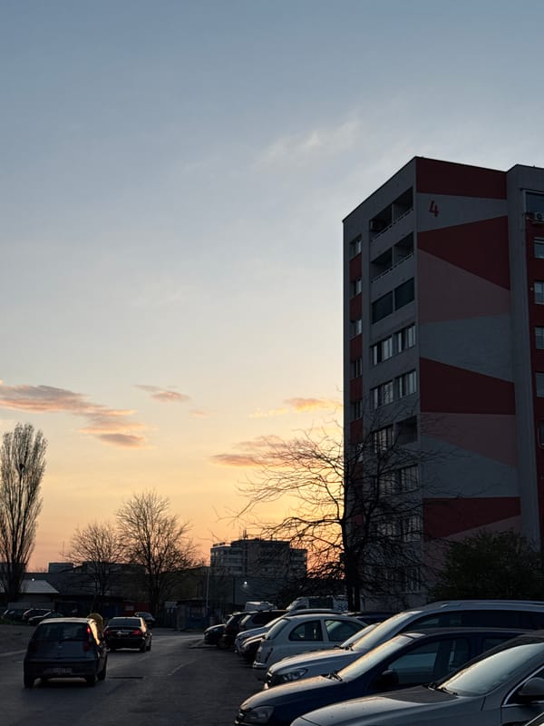 Sofia residents document sunset streetscapes and daily moments