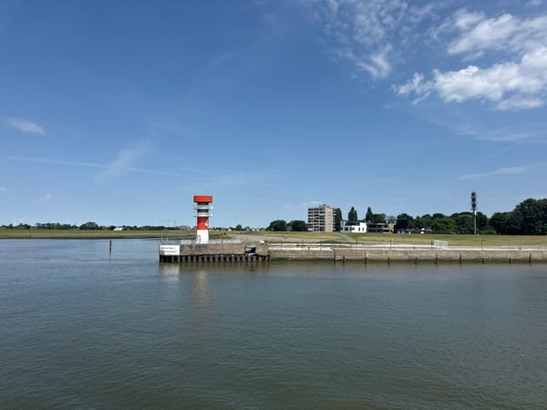 Calm morning on the Elbe River at Brunsbüttel