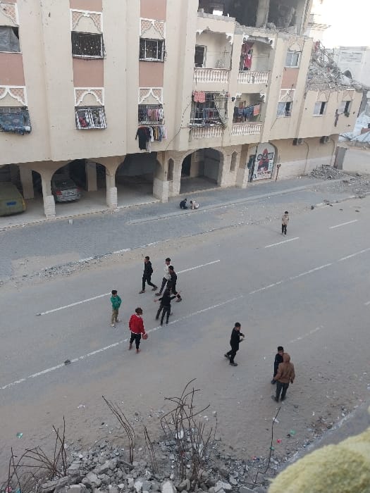 Witnesses document destruction and daily life in Khan Yunis