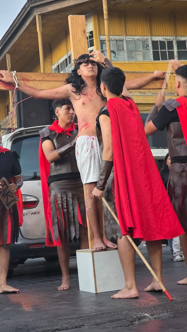 Urban Passion Play draws crowds for crucifixion reenactment