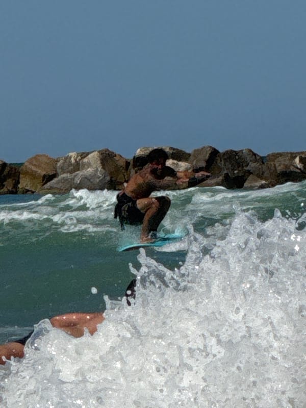 Waves, bodyboarding, and a lazy beach afternoon in San Benedetto del Tronto