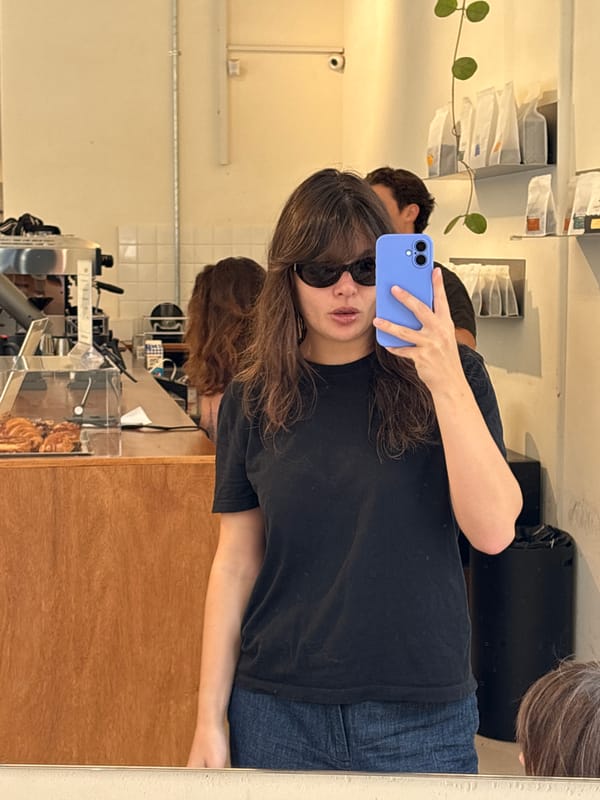 Casual portraits inside a Tel Aviv café, mid-morning.