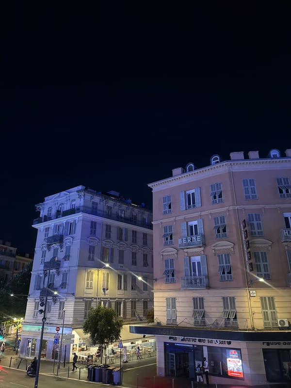 Evening scenes captured across central Nice streets and buildings