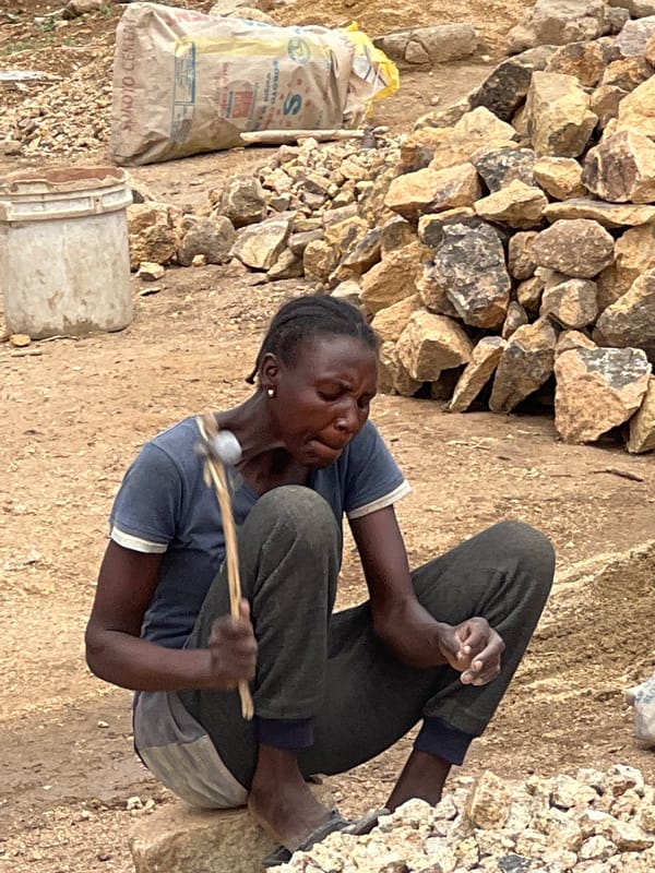 Daily market life documented in Gura Top, Nigeria