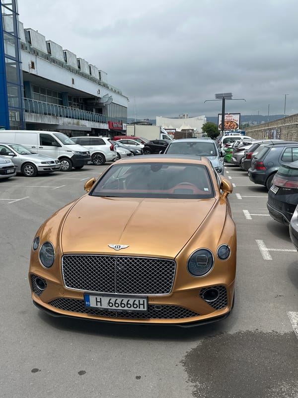 Gold Bentley with distinctive license plate spotted in Varna marina