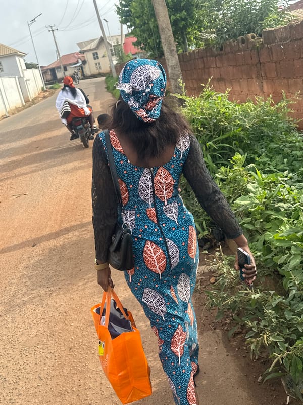 Everyday morning life in Gura Top, Nigeria
