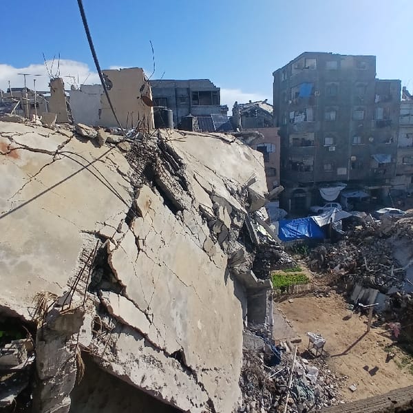 Gaza displacement camps and urban destruction documented by witness