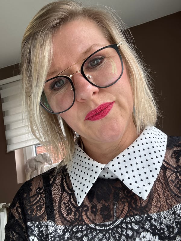 Stylishly dressed person spotted in Marche-en-Famenne, Belgium