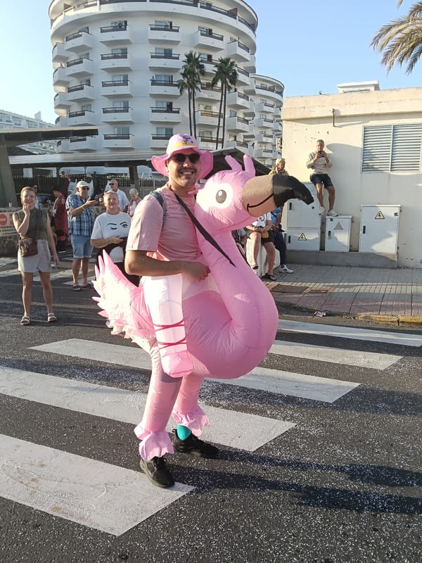 Carnival Maspalomas 2026 parade celebrates with elaborate floats, costumes