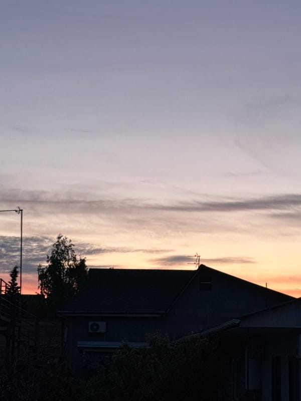 Witness documents twilight sky in Ukrainian coastal village