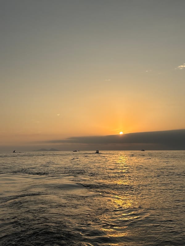 Sunset photographed over ocean in Ancón, Peru