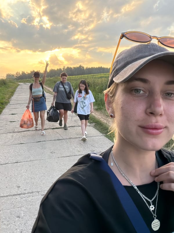 Afternoon walk through open countryside near Mar'inskoe, Russia
