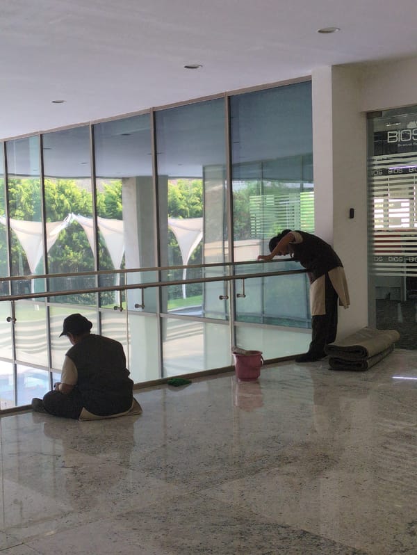 Morning snapshots document ordinary life in Bengaluru urban space