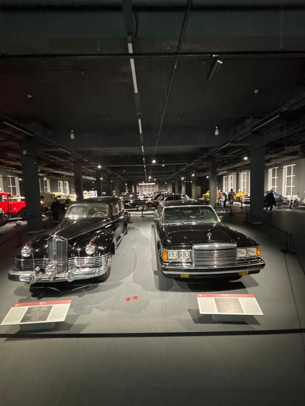 Witness documents vintage vehicle exhibits at Russian military museum