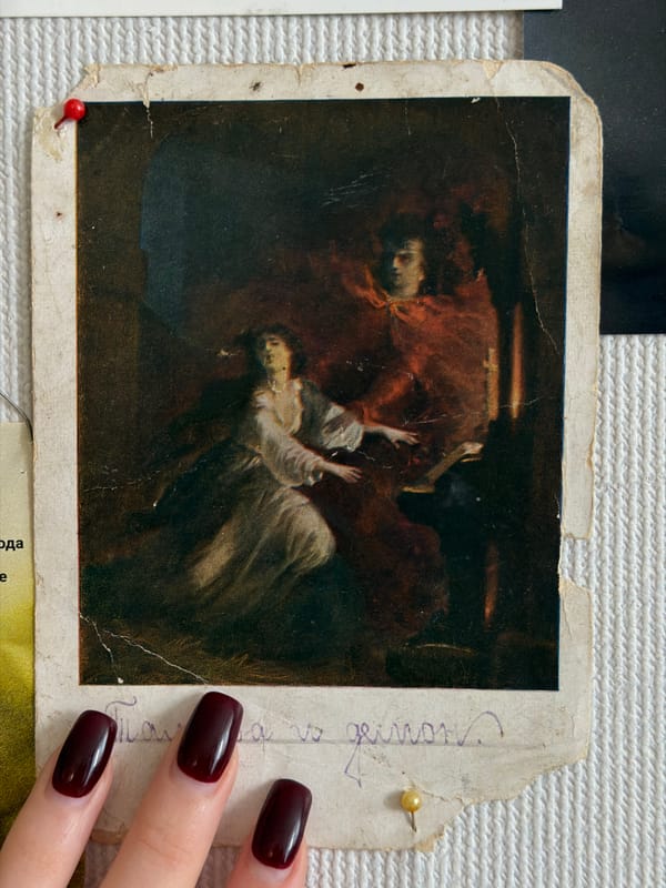 Personal domestic moments captured in Russian home over 20 minutes