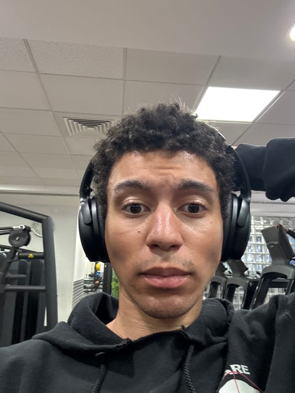 London gym session documented across facility areas