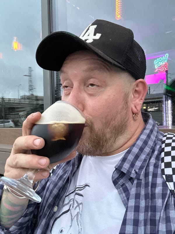 Drinks and bikes: a casual moment in Zelenograd