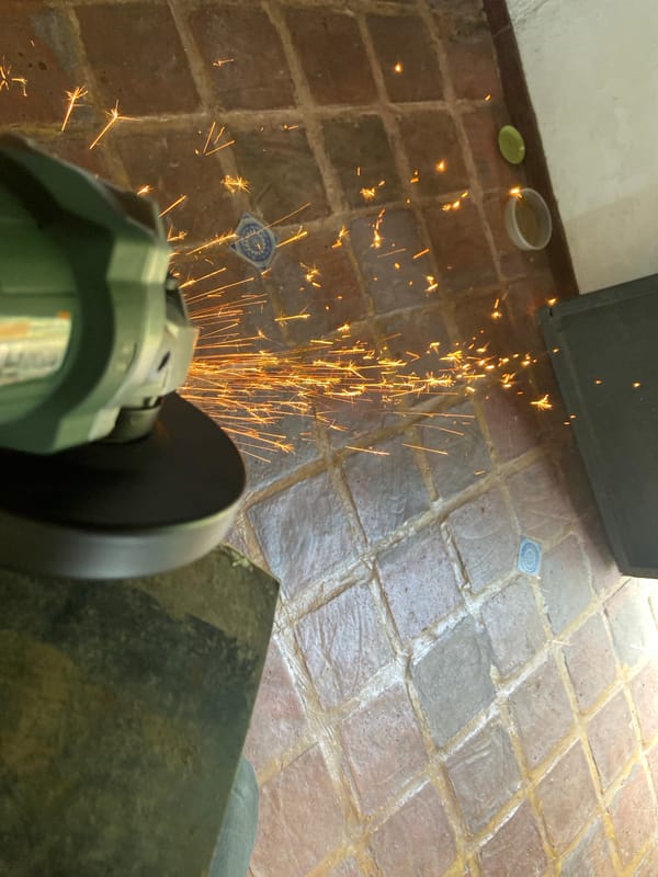 Evening documentation of metalwork and plant conditions in Venezuela
