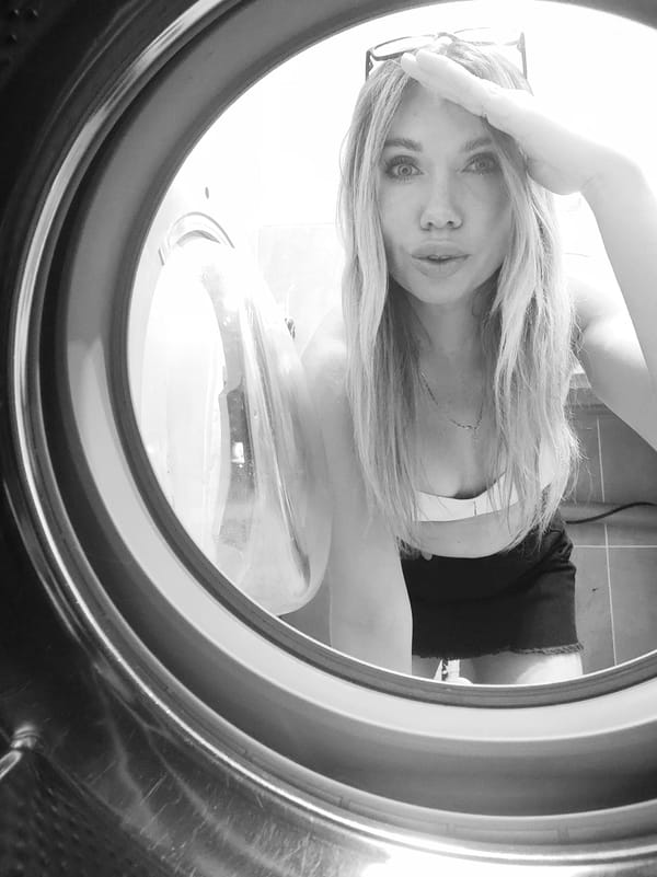 Person plays in fresh snow, draws heart in Votkinsk