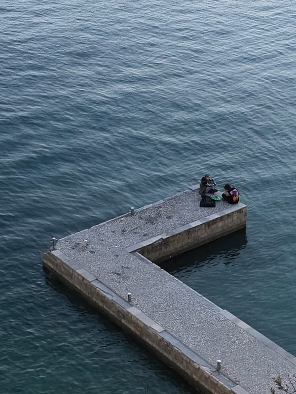 Afternoon scenes of leisure and sports culture in Budva