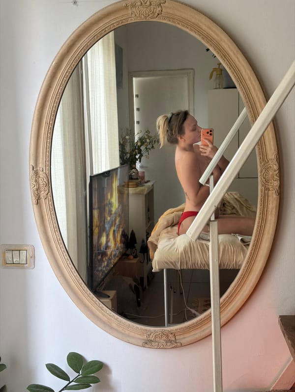 Witness documents everyday Tel Aviv scenes over three hours