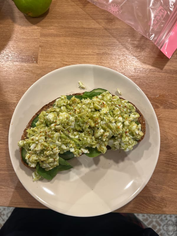 Early morning breakfast routine documented in Lyon apartment