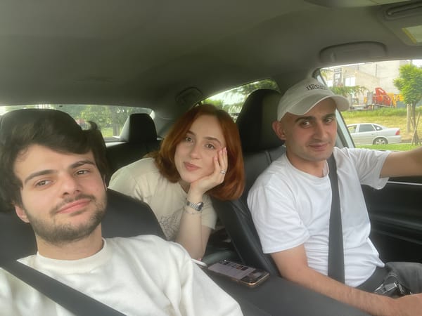 Car passengers document early morning journey through Tbilisi streets
