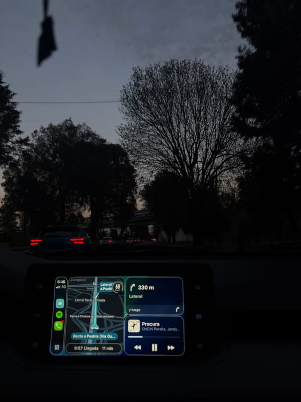 Dawn or dusk vehicle journey documented in San Andrés Cholula